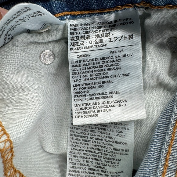 Levis 511 Shorts Mens W38 Measure 37 Blue Denim Zip Fly Original Stretch Jorts - Picture 9 of 10